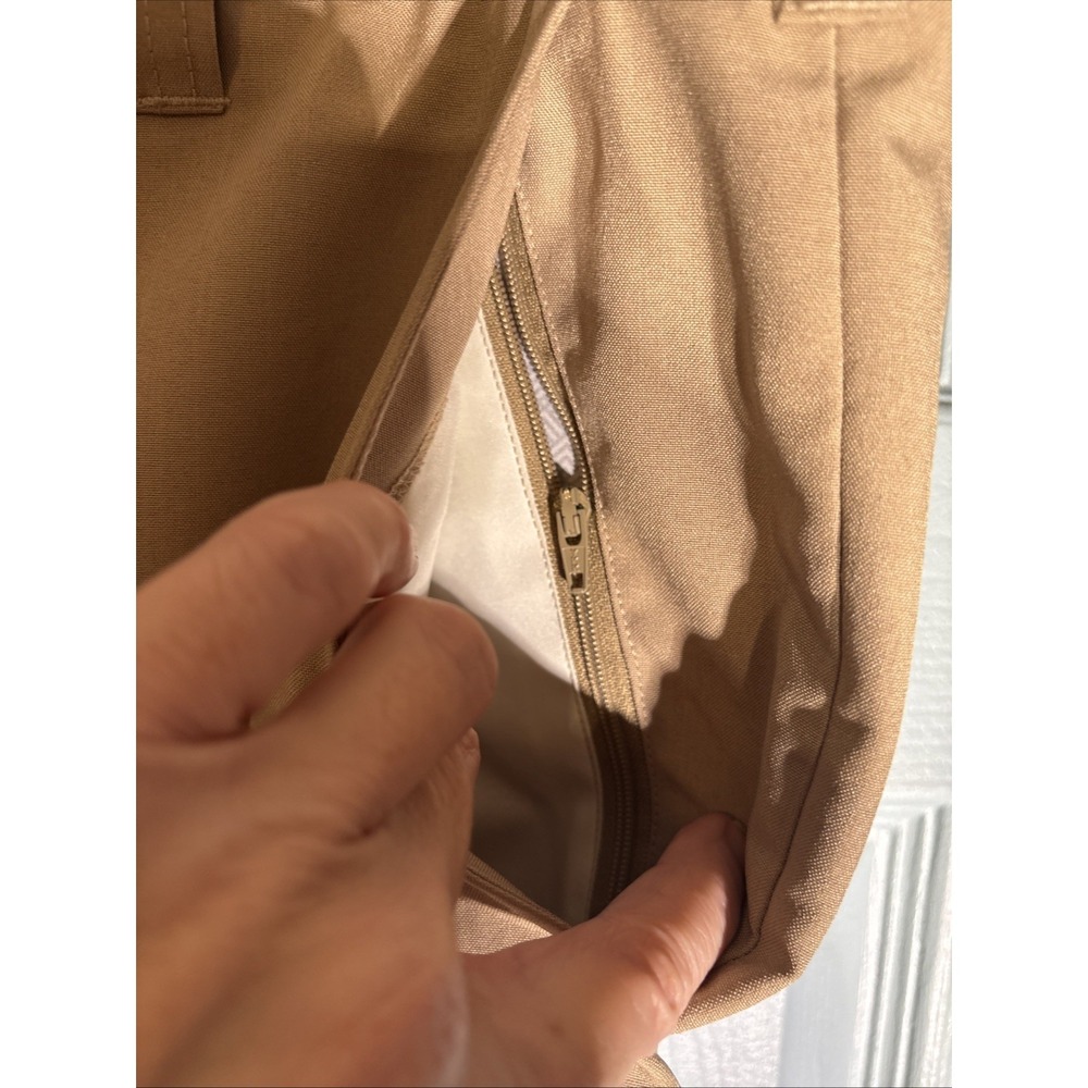 Bluffworks Original Pants Mens Size 38x32 Khaki Tan Relaxed Fit Travel Golf - Picture 4 of 15
